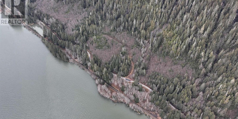 SKEENA DRIVE Port Edward Photo 5