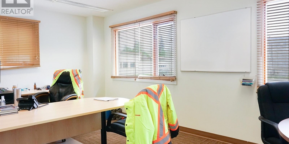 322 INDUSTRIAL AVENUE Kitimat Photo 6