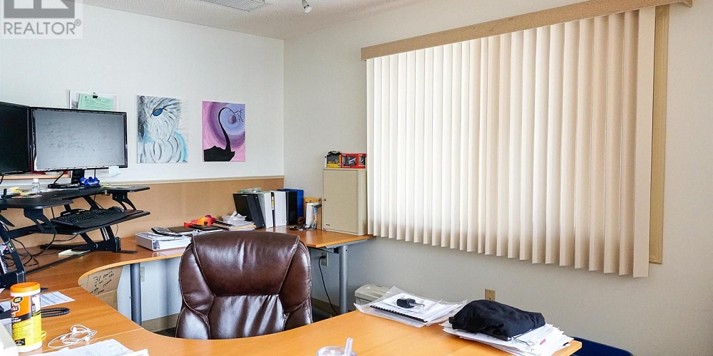 322 INDUSTRIAL AVENUE Kitimat Photo 8
