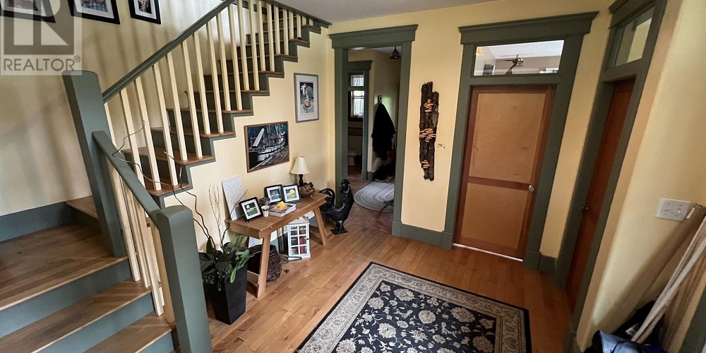 6206B KILBY ROAD Terrace Photo 11