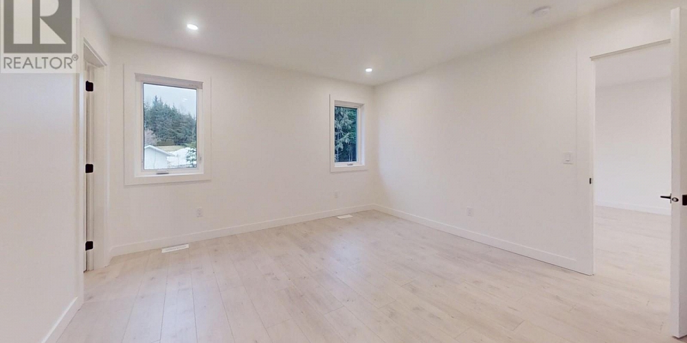 6 WILSON STREET Kitimat Photo 16