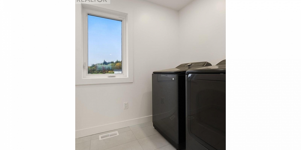 165 WAKITA STREET Kitimat Photo 13