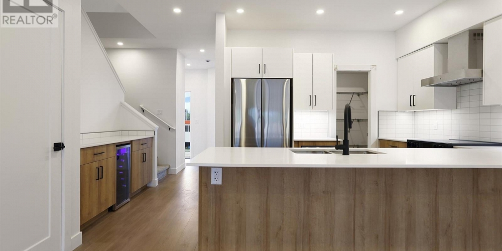 165 WAKITA STREET Kitimat Photo 4