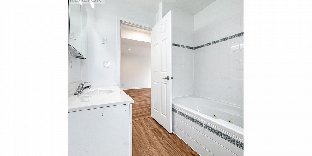 57 HALLMAN STREET Kitimat Photo 9