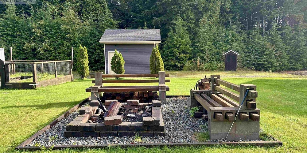 26 BLUEBERRY AVENUE Kitimat Photo 18