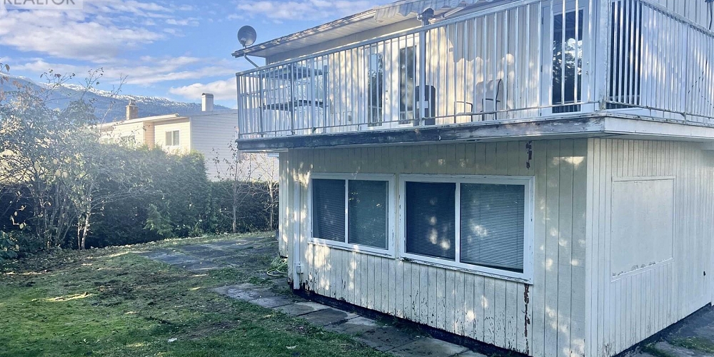 20 BRANT STREET Kitimat Photo 26