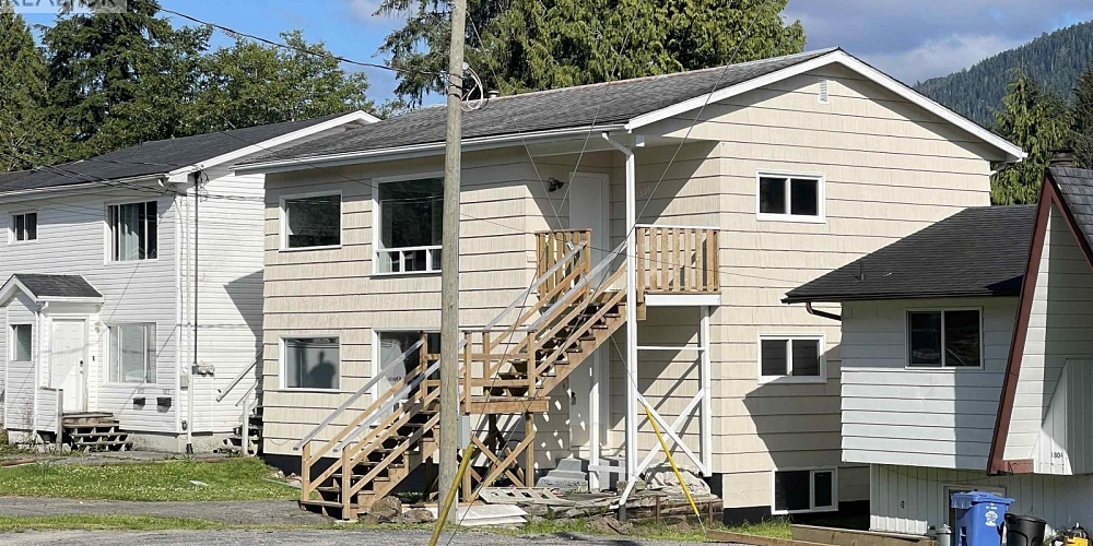 1816-1818 E 6TH AVENUE Prince Rupert Photo 2