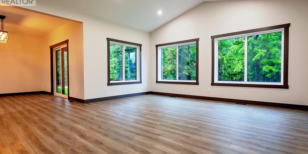 273 LOGANBERRY AVENUE Kitimat Photo 13