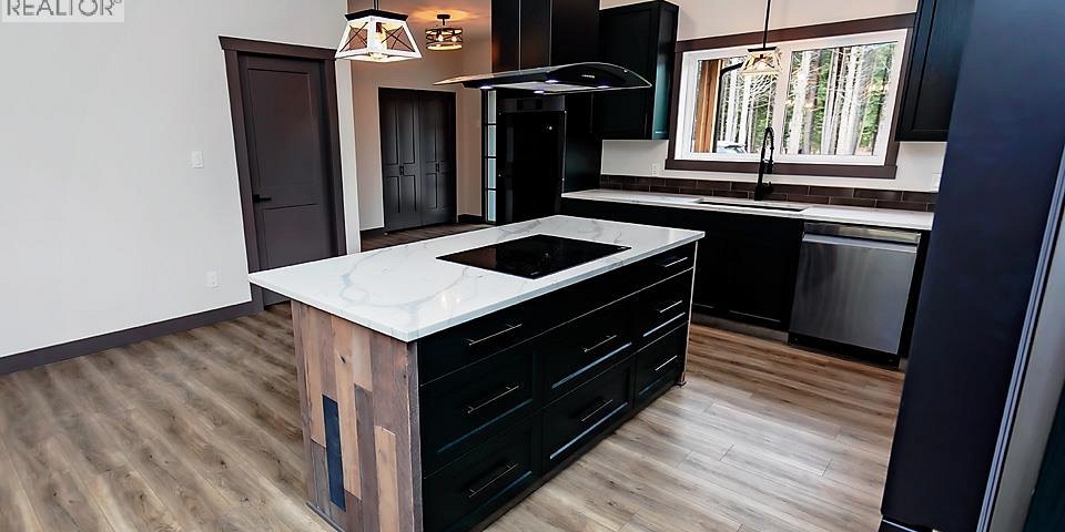 273 LOGANBERRY AVENUE Kitimat Photo 19