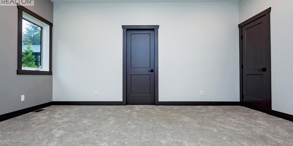 273 LOGANBERRY AVENUE Kitimat Photo 26