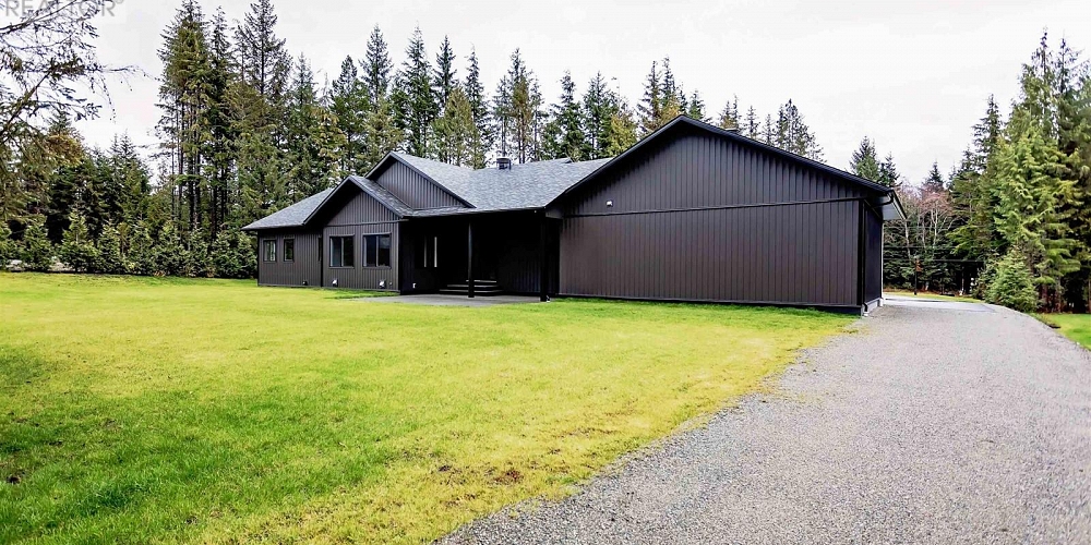 273 LOGANBERRY AVENUE Kitimat Photo 40