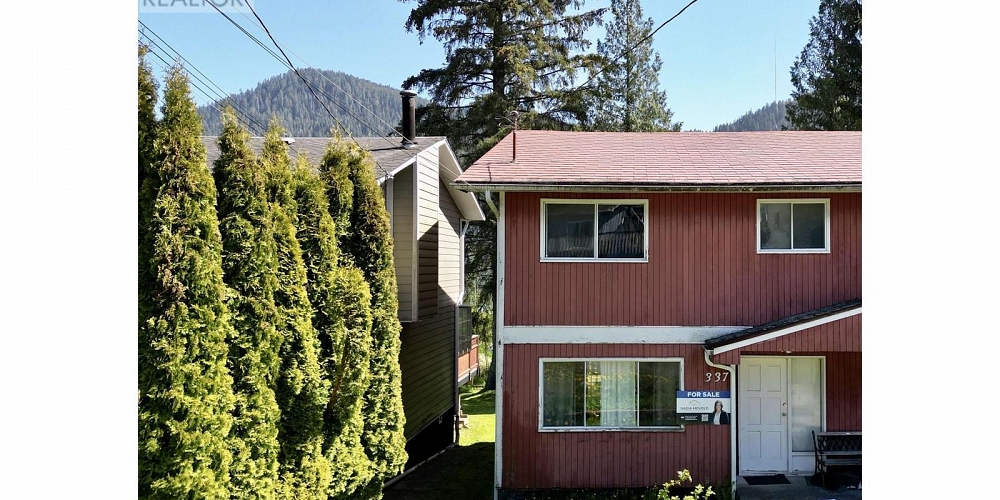 337 W 8TH AVENUE Prince Rupert Photo 2