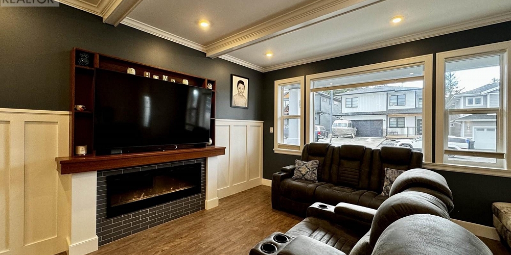 1005 EDWARD AVENUE Prince Rupert Photo 5