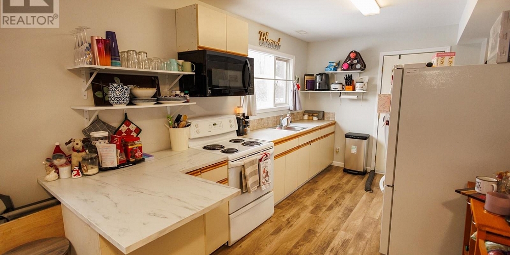 2407 A KENNEY STREET Terrace Photo 16