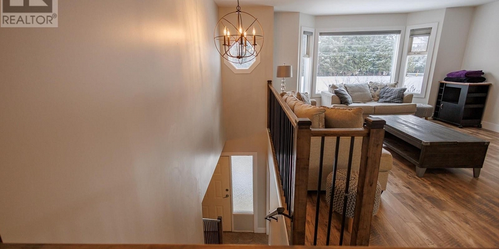 2407 A KENNEY STREET Terrace Photo 7