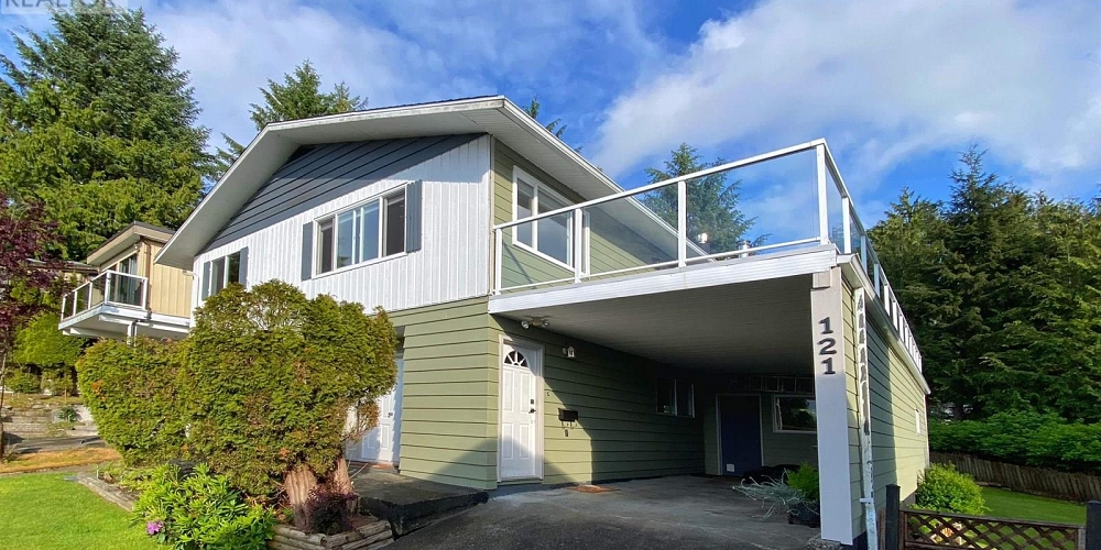 121 CADE PLACE Prince Rupert Photo 2
