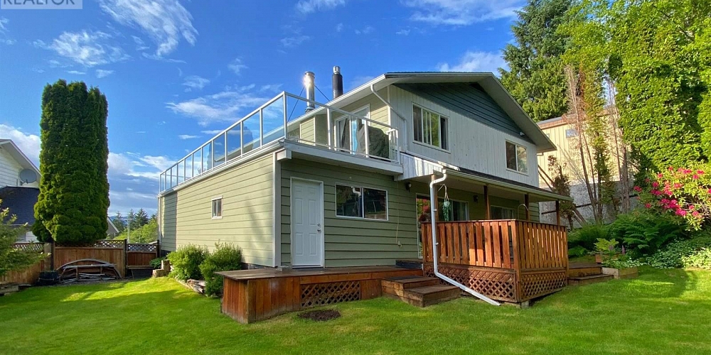 121 CADE PLACE Prince Rupert Photo 3
