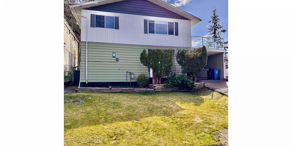 121 CADE PLACE Prince Rupert Photo 4