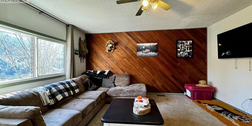 1141 E 8TH AVENUE Prince Rupert Photo 2