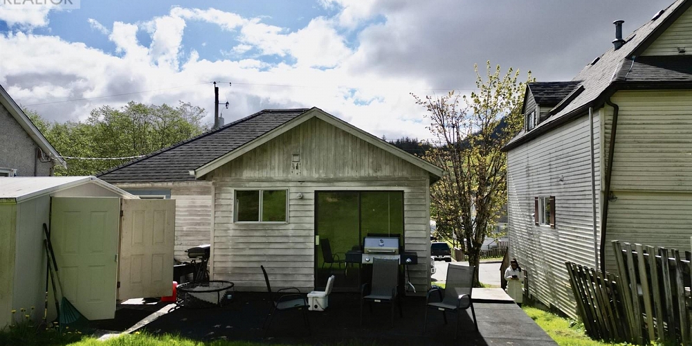 1141 E 8TH AVENUE Prince Rupert Photo 23
