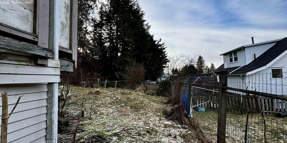 860 W 6TH AVENUE Prince Rupert Photo 22