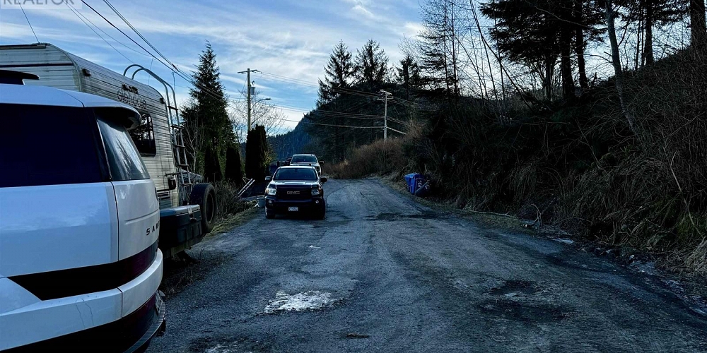 860 W 6TH AVENUE Prince Rupert Photo 25
