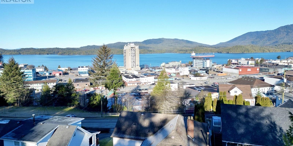 860 W 6TH AVENUE Prince Rupert Photo 32