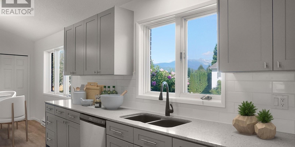 150 ANGLE STREET Kitimat Photo 8