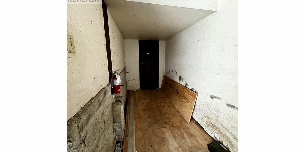 616 W 7TH AVENUE Prince Rupert Photo 11