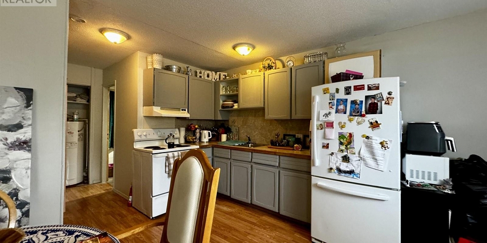 575 EVERGREEN DRIVE Port Edward Photo 15
