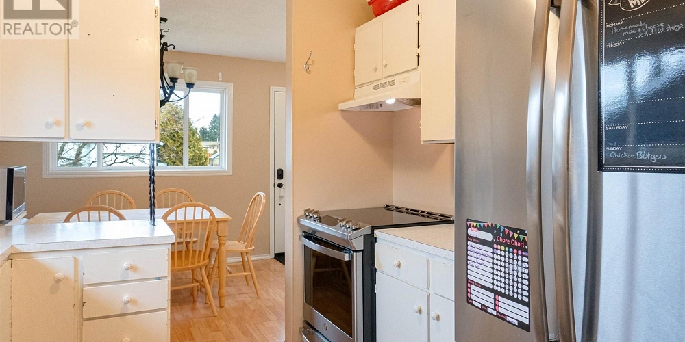 44 CARSWELL STREET Kitimat Photo 10