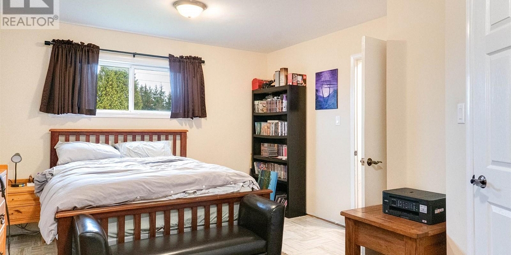 44 CARSWELL STREET Kitimat Photo 13