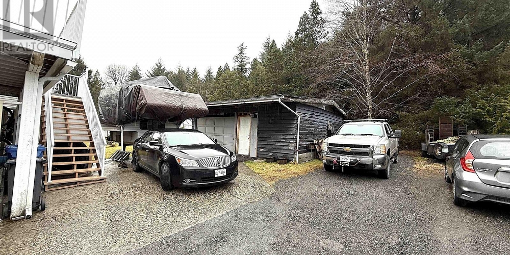 1233 IMMANUEL STREET Prince Rupert Photo 40