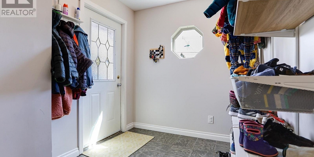 10 PARTRIDGE STREET Kitimat Photo 2
