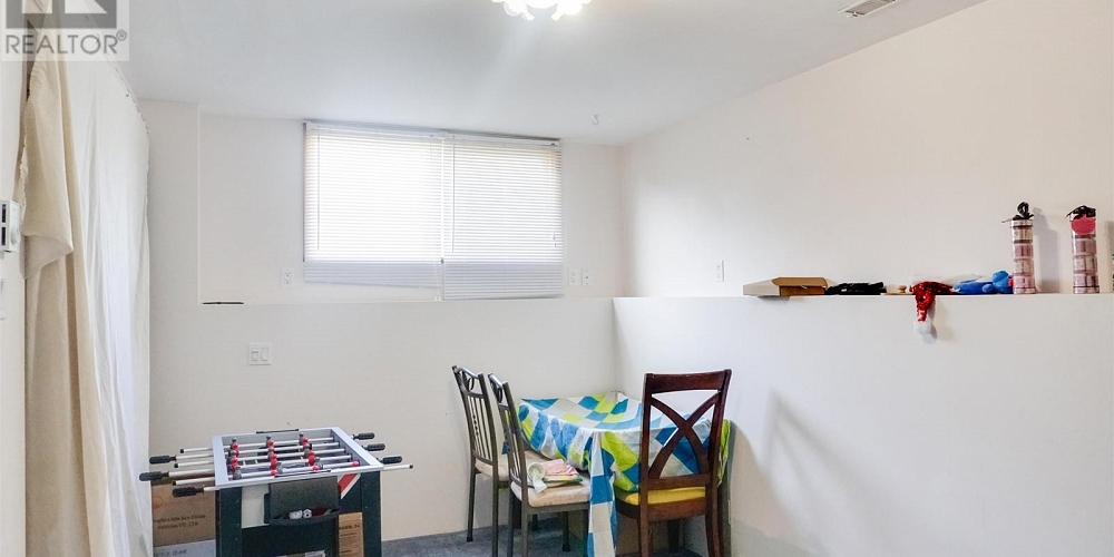 1124 TWEEDSMUIR AVENUE Kitimat Photo 8