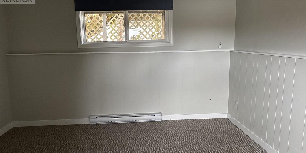 7 CHARLES STREET Kitimat Photo 16
