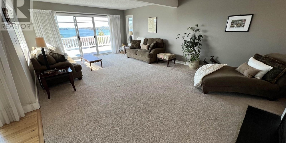 2067 GRAHAM AVENUE Prince Rupert Photo 8