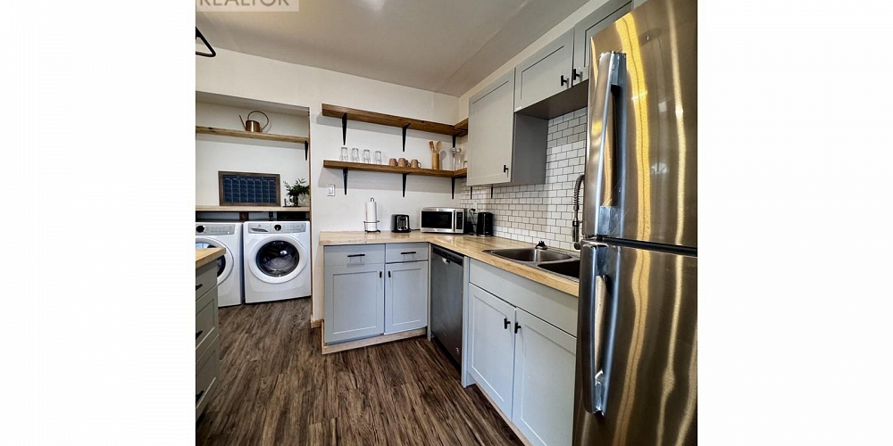 420 W 9TH AVENUE Prince Rupert Photo 10