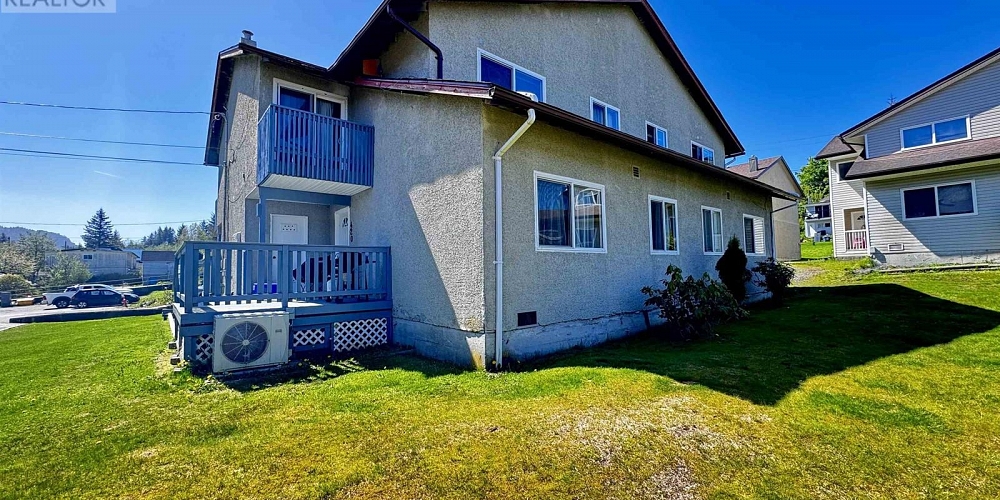 420 W 9TH AVENUE Prince Rupert Photo 2