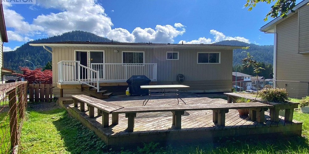315 ALBERTA PLACE Prince Rupert Photo 27