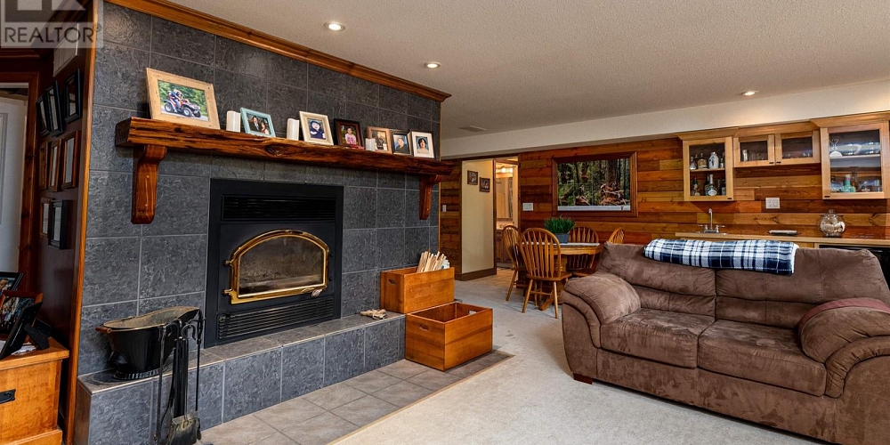 3009 SOLOMON WAY Terrace Photo 19