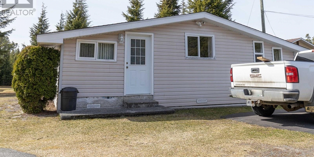 3009 SOLOMON WAY Terrace Photo 24