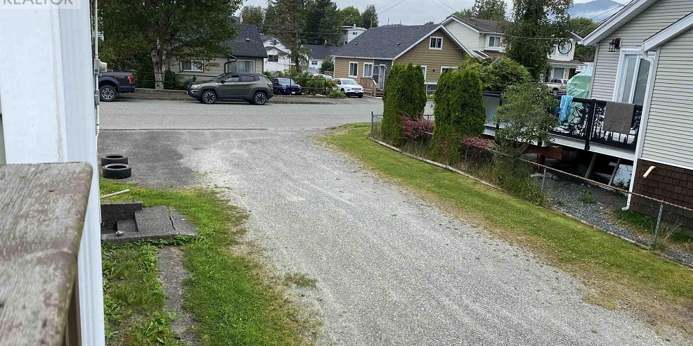 226 E 8TH AVENUE Prince Rupert Photo 12