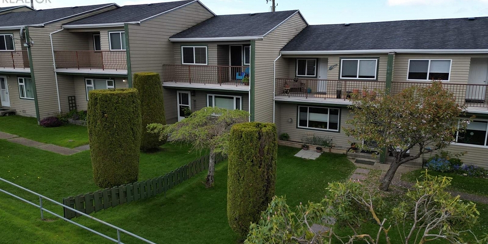 579 E 5TH AVENUE Prince Rupert Photo 2
