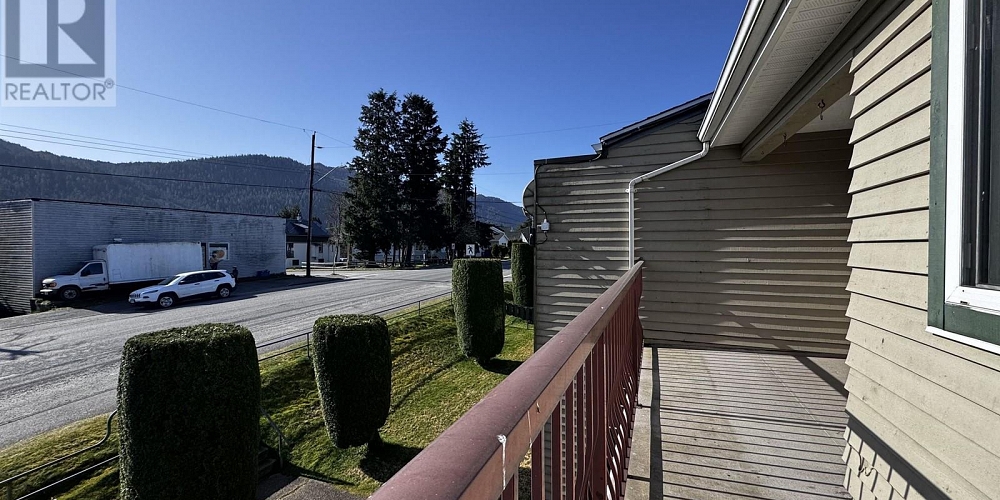 579 E 5TH AVENUE Prince Rupert Photo 21