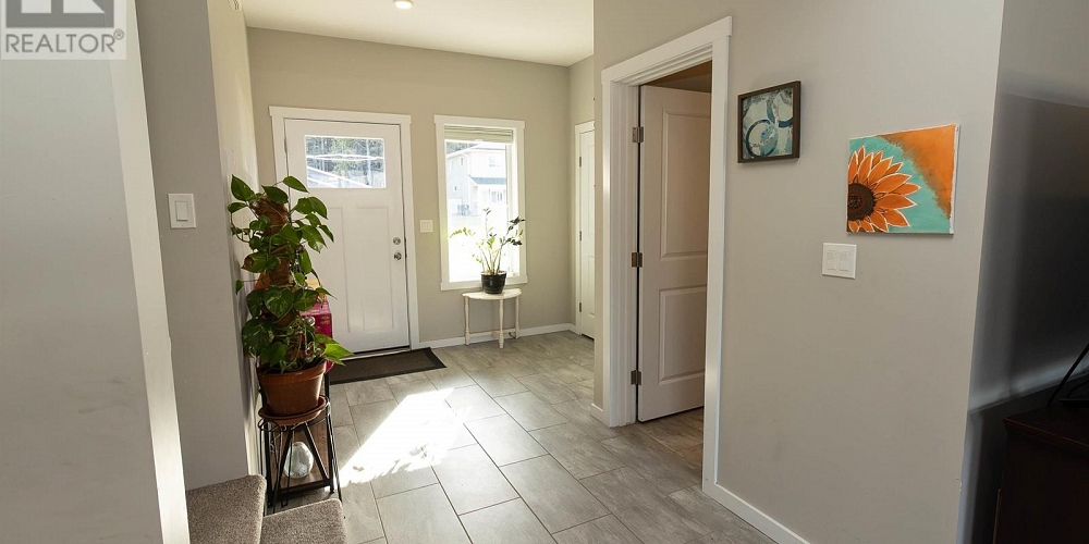 3805 WIRTL STREET Terrace Photo 6