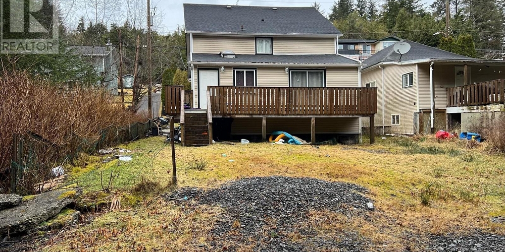 843-845 COMOX AVENUE Prince Rupert Photo 2