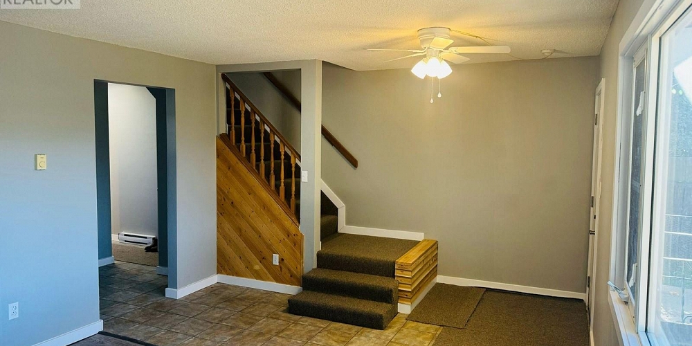 117 3530 KALUM STREET Terrace Photo 5