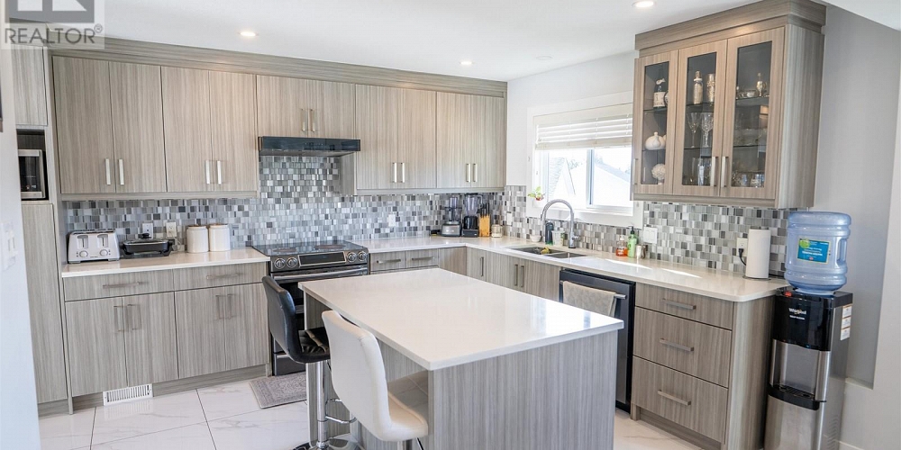 108 COLLART PLACE Prince Rupert Photo 3