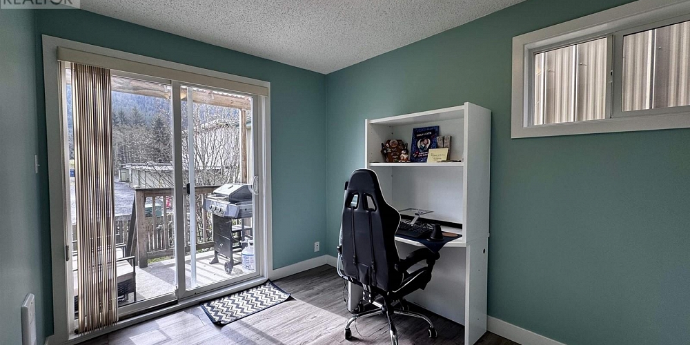 349 W 9TH AVENUE Prince Rupert Photo 18